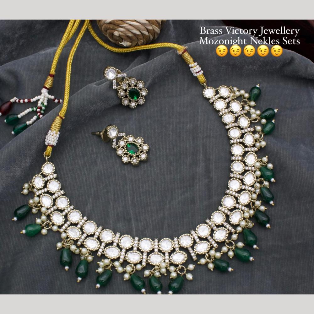 Kavita Art Gold Plated Crystal Stone And Beads Necklace Set