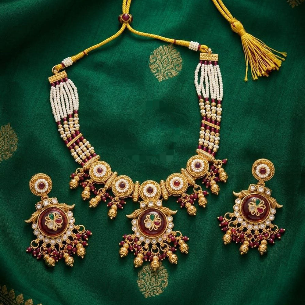 Kavita Art Elegant Pota Stone Pearl And Beads Necklace Set