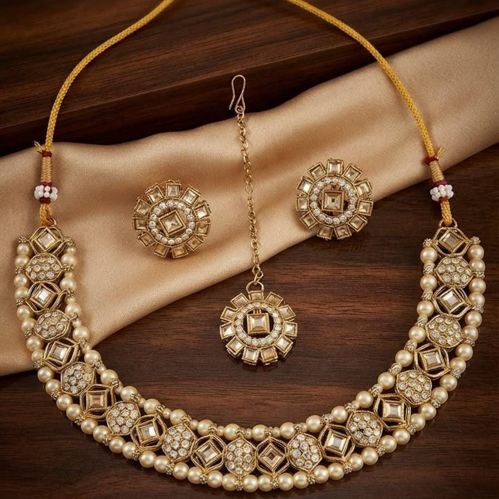 Kavita Art Premium Crystal Stone And Pearl Necklace Set