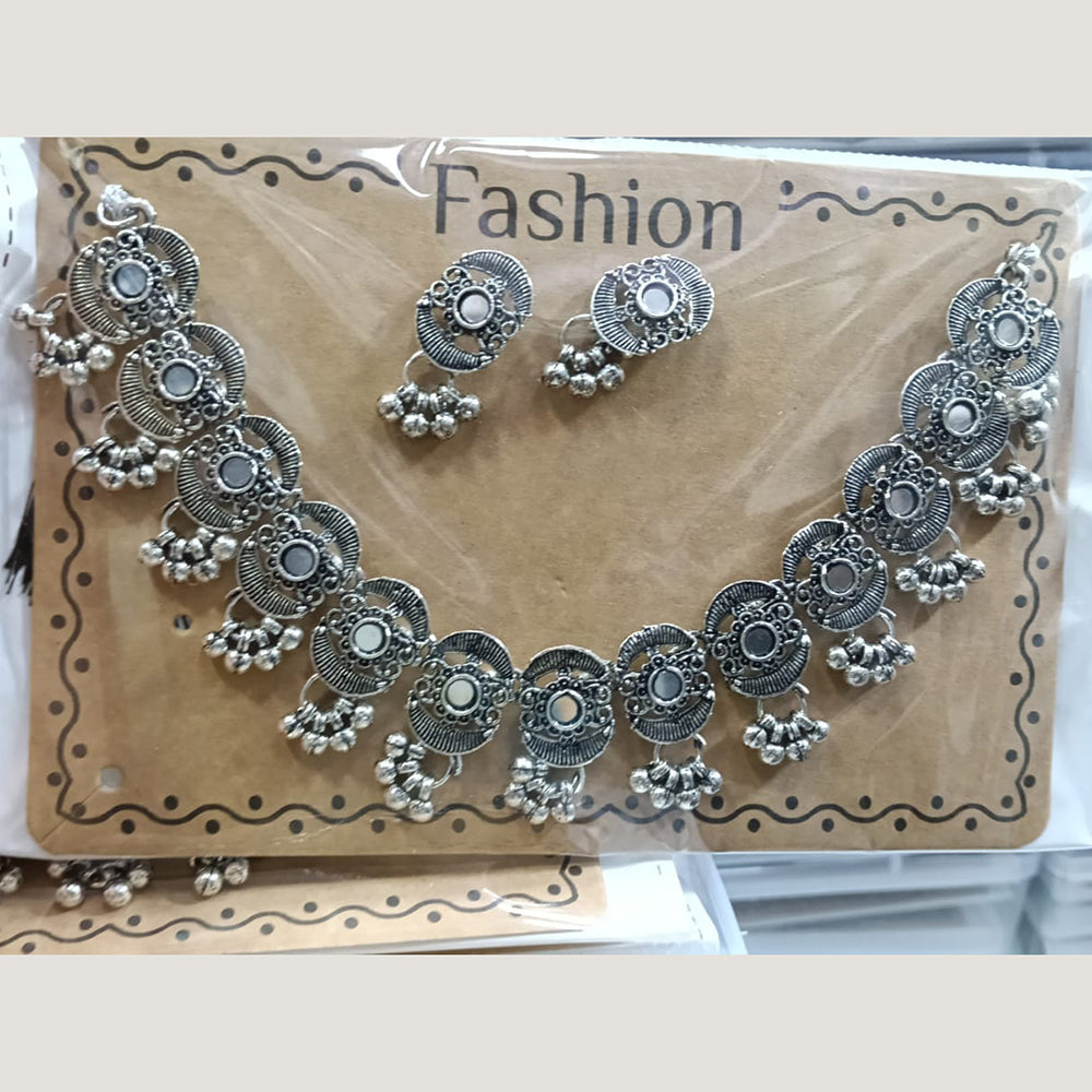 Kavita Art Boho Style Oxidised Plated Mirror And Pearl Necklace Set
