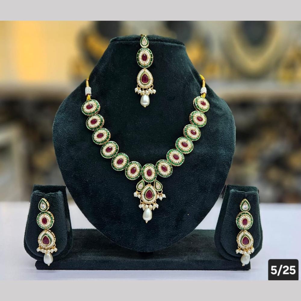 SNERA Gold Plated Crystal Stone And Pearls Necklace Set