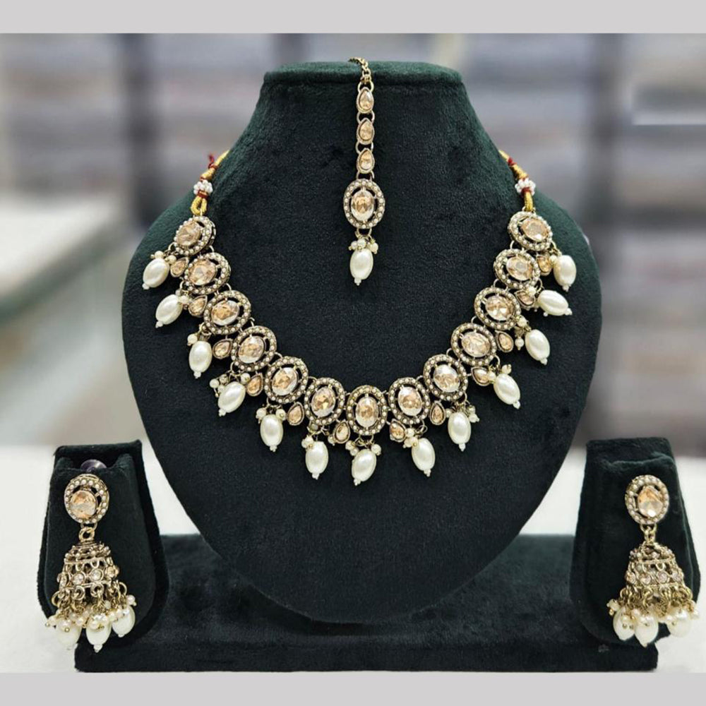 SNERA Gold Plated Crystal Stone And Pearls Necklace Set