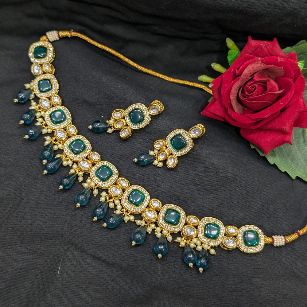SNERA Gold Plated Pota Stone And Pearls Choker Necklace Set