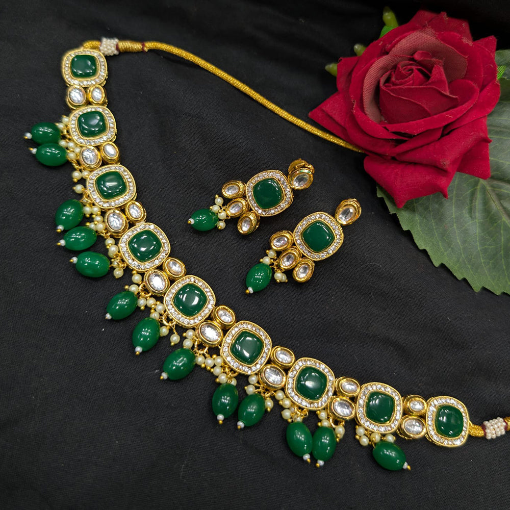 SNERA Gold Plated Pota Stone And Pearls Choker Necklace Set