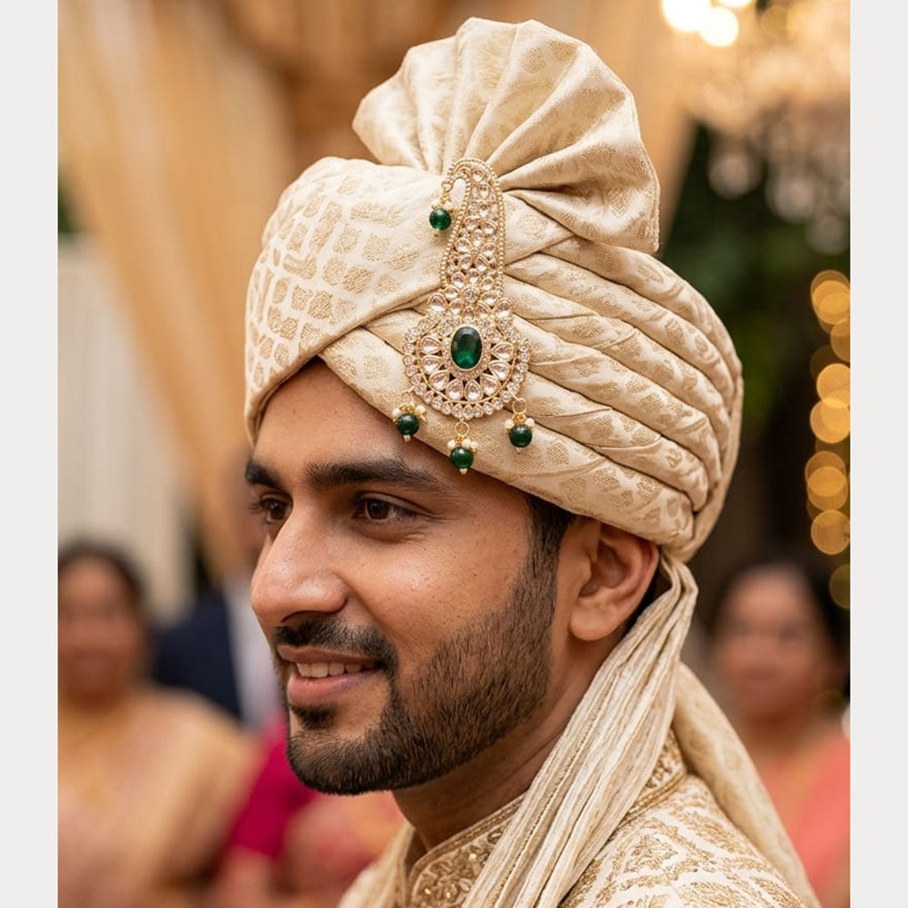 SNERA Maharaja Style Kundan Stone And Pearl Brooch