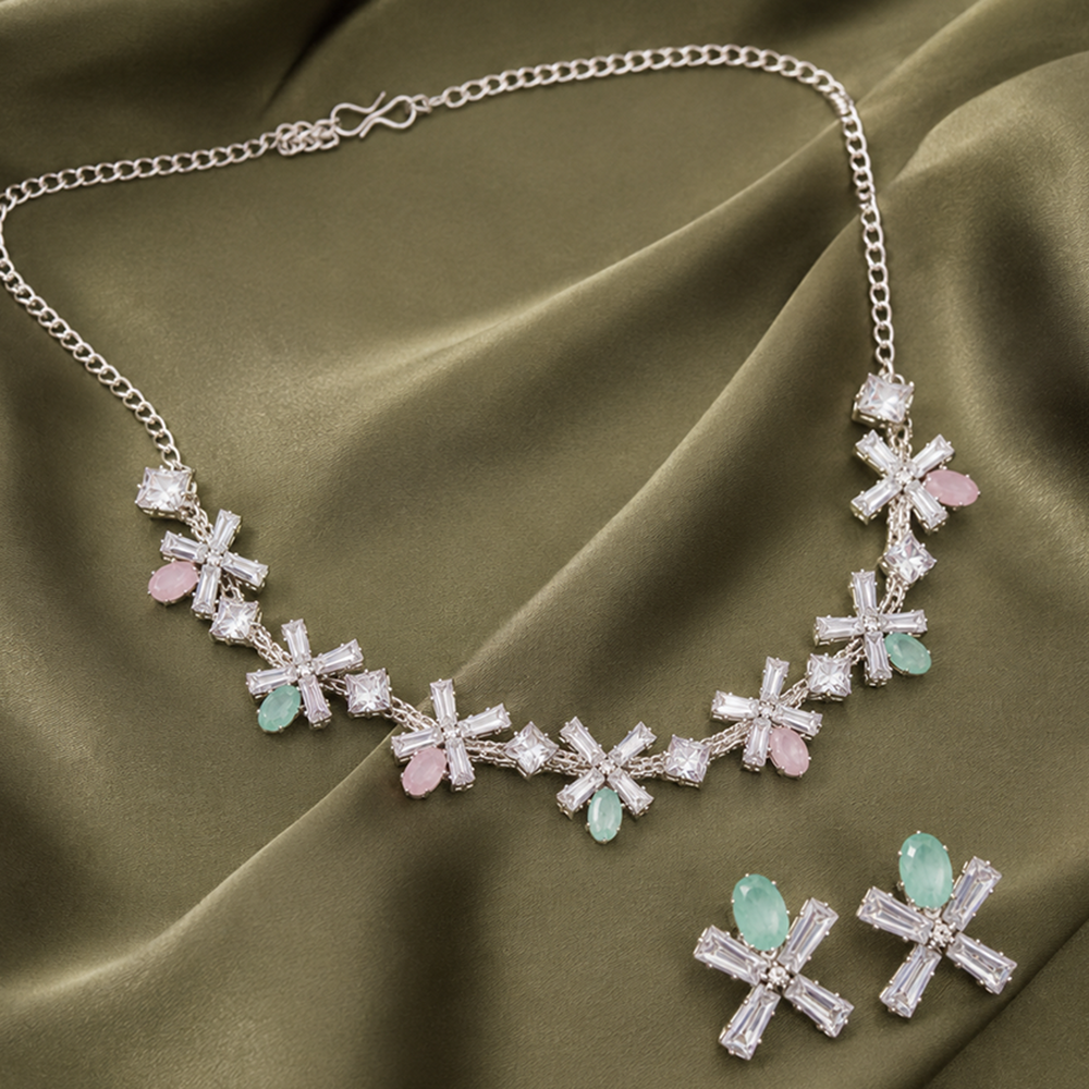 Urthn Silver Plated Sparkling Crystal Stone Necklace Set