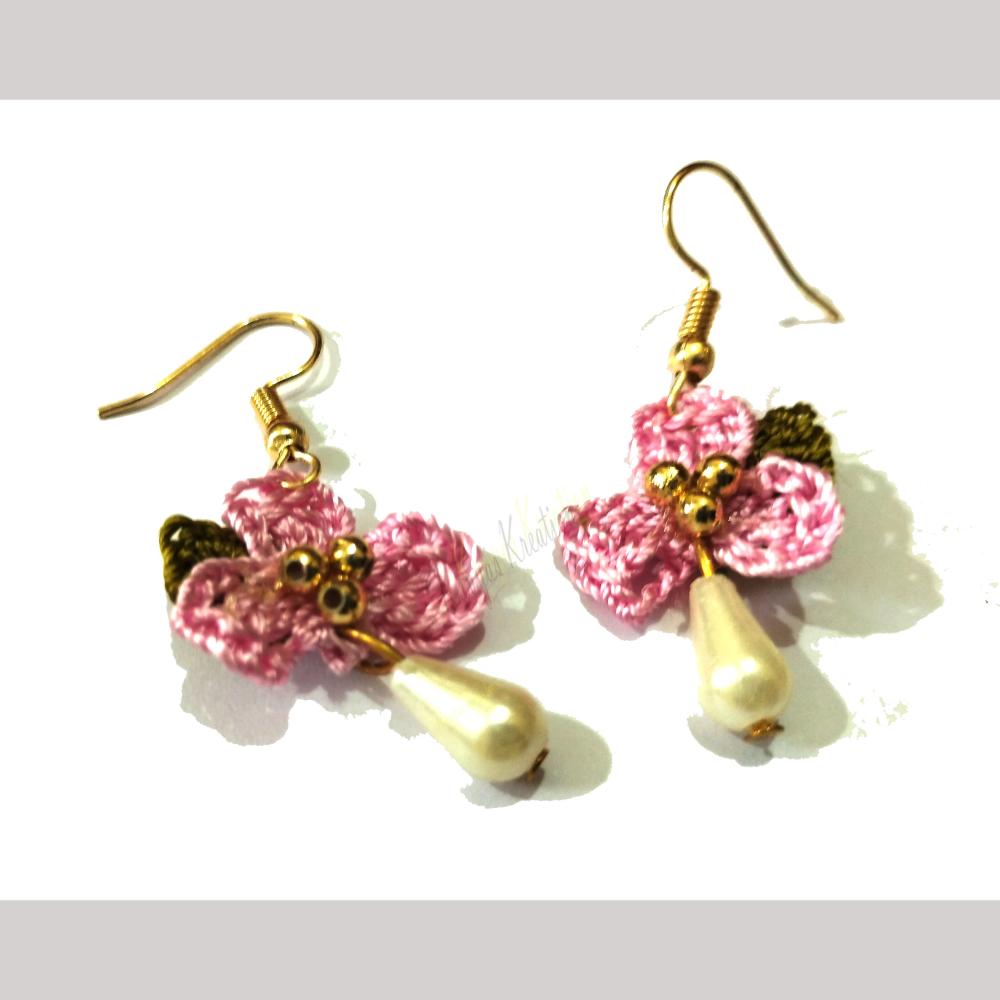 Kavya's Kreation Handmade Thread Dangler Earrings