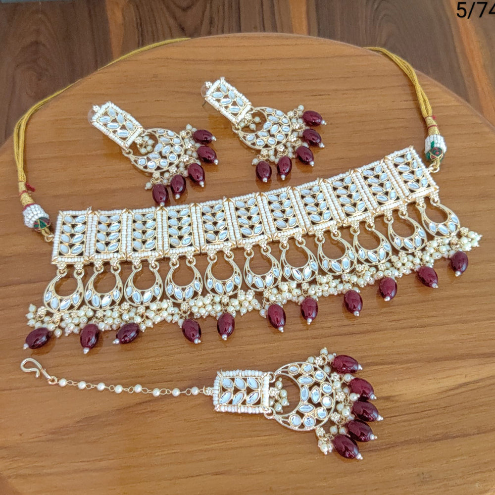 FS Collection Gold Plated Kundan Stone Necklace Set