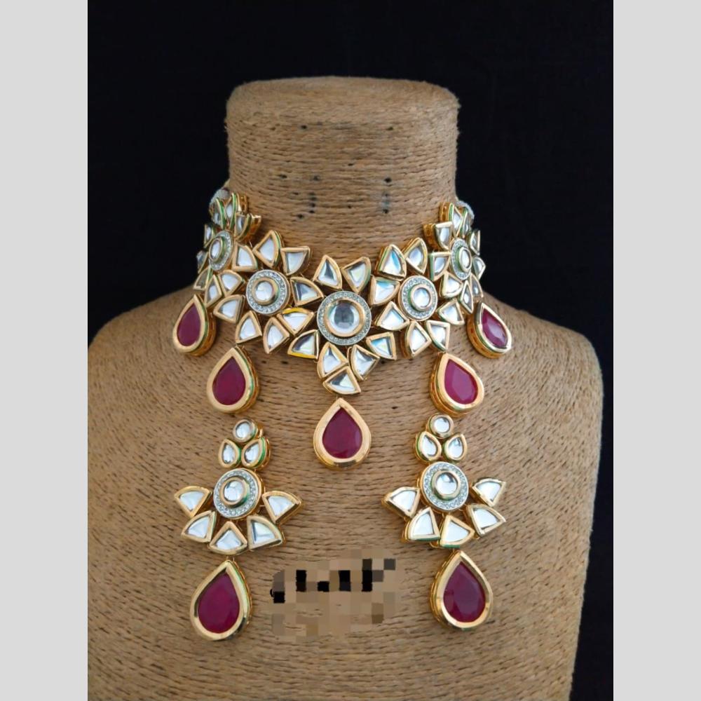 FS Collection Gold Plated Kundan Stone Necklace Set