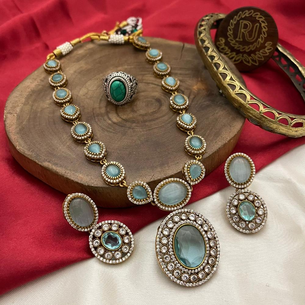 FS Collection Gold Plated Crystal And Austrian Stone Necklace Set