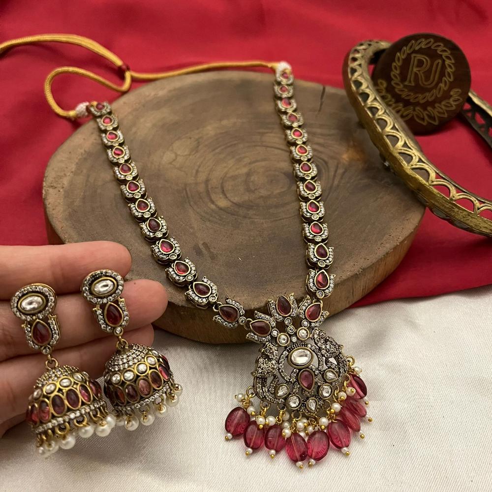 FS Collection Gold Plated Austrian Stone And Beads Necklace Set