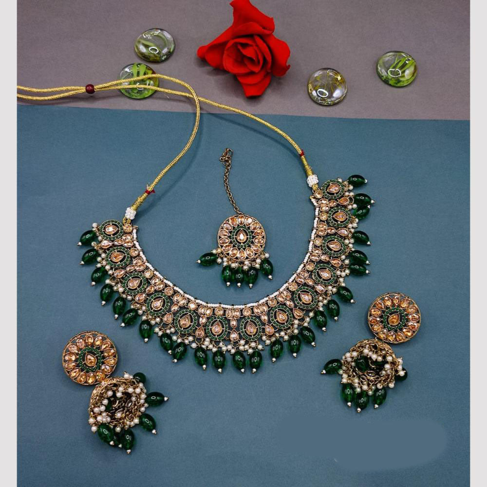 FS Collection Gold Plated Crystal Stone And Pearls Necklace Set