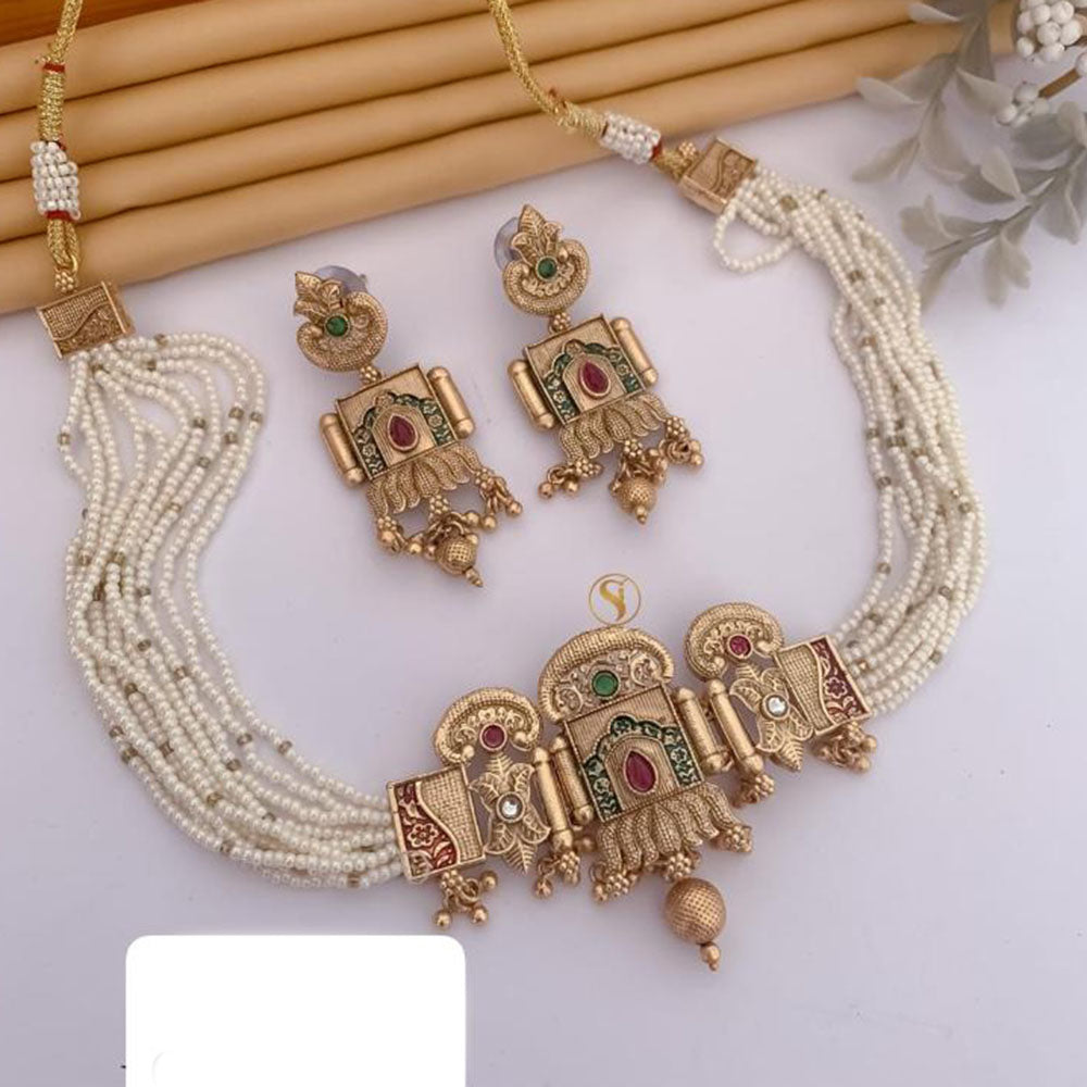 FS Collection Gold Plated Pota Stone And Pearls Choker Meenakari Necklace Set
