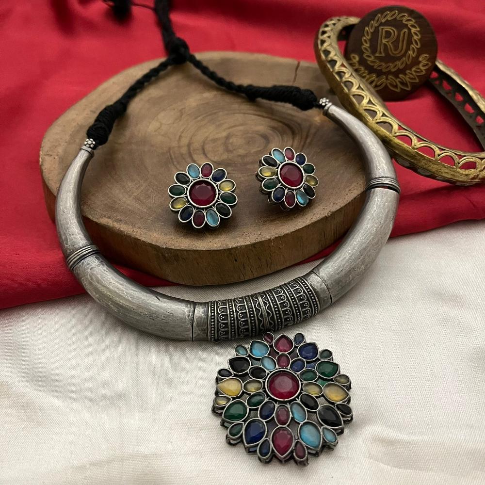 FS Collection Oxidised Plated Pota Stone Necklace Set