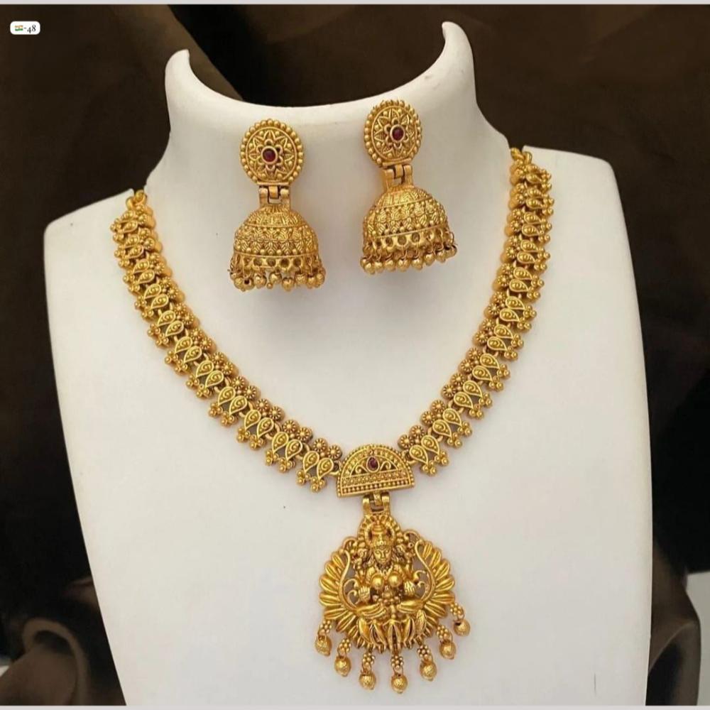FS Collection Luxurious Gold Plated Pota Temple Necklace Set