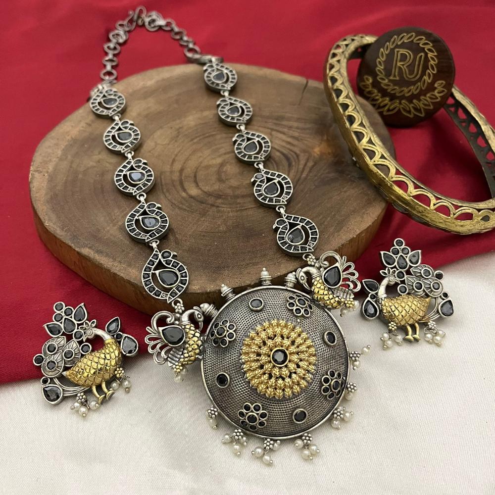 FS Collection 2 Tone Plated Pota And Pearl Long Necklace Set Classic Style With Modern Edge