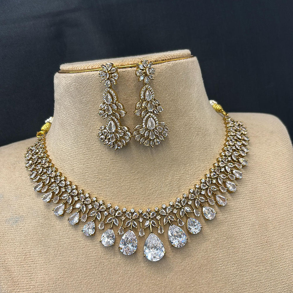 FS Collection Heritage American Daimond Necklace Set