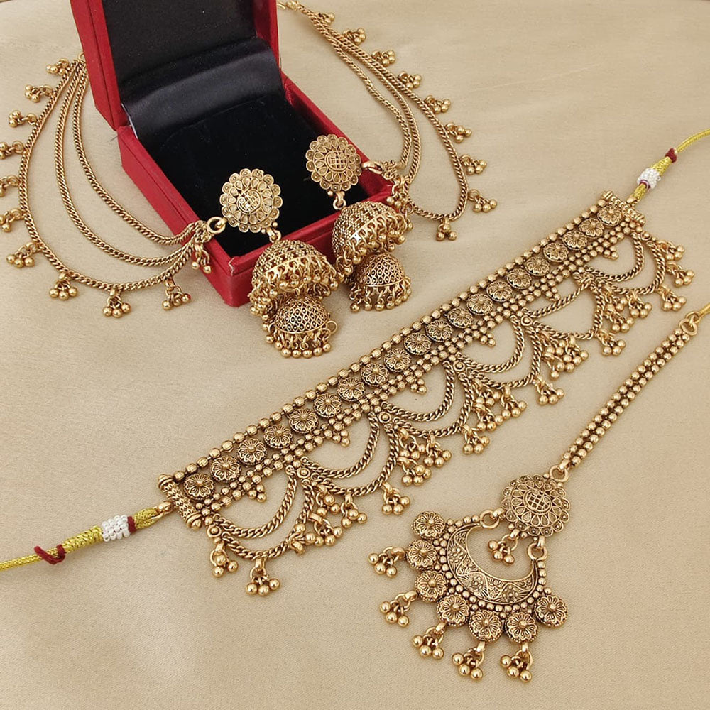 FS Collection Glamorous Pearl And Chokar Necklace Set