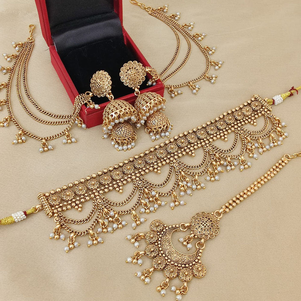 FS Collection Glamorous Pearl And Chokar Necklace Set