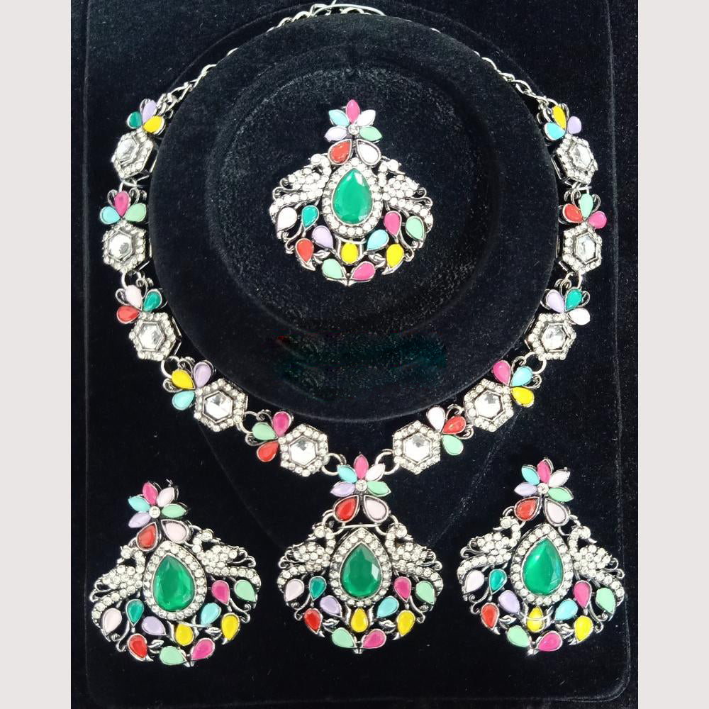 Crescent Creation Chic Sparkle Elegant Stone Necklace for Trendy Occasions