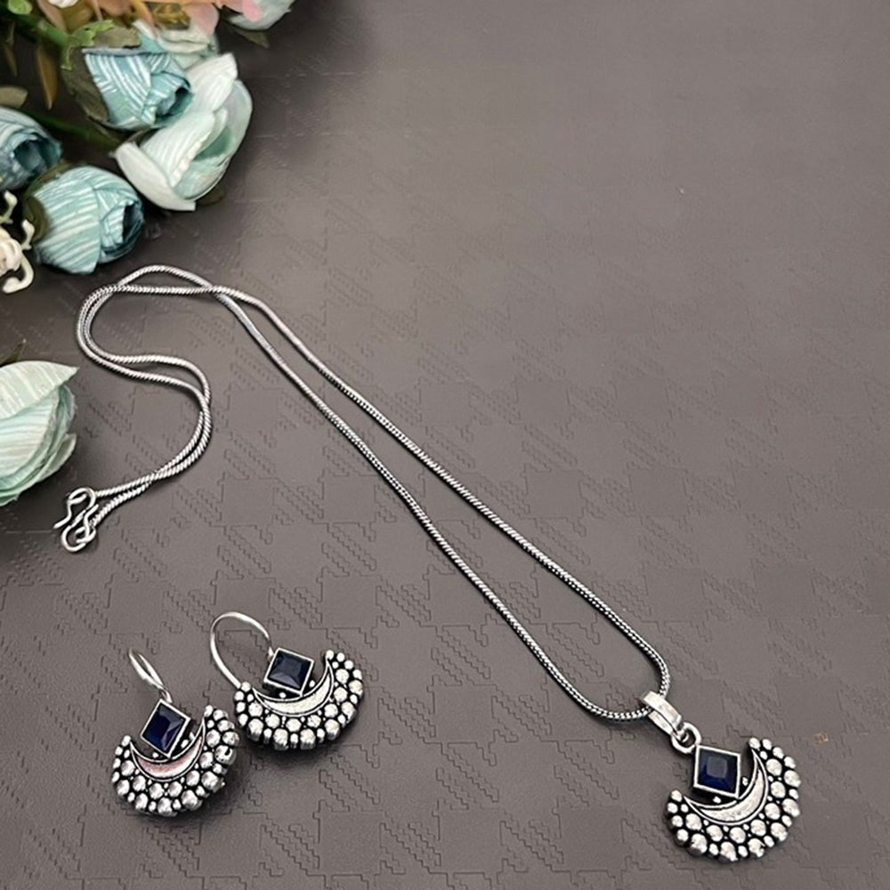 Akruti Collection Oxidised Plated Pota Stone Chain Pendant Set