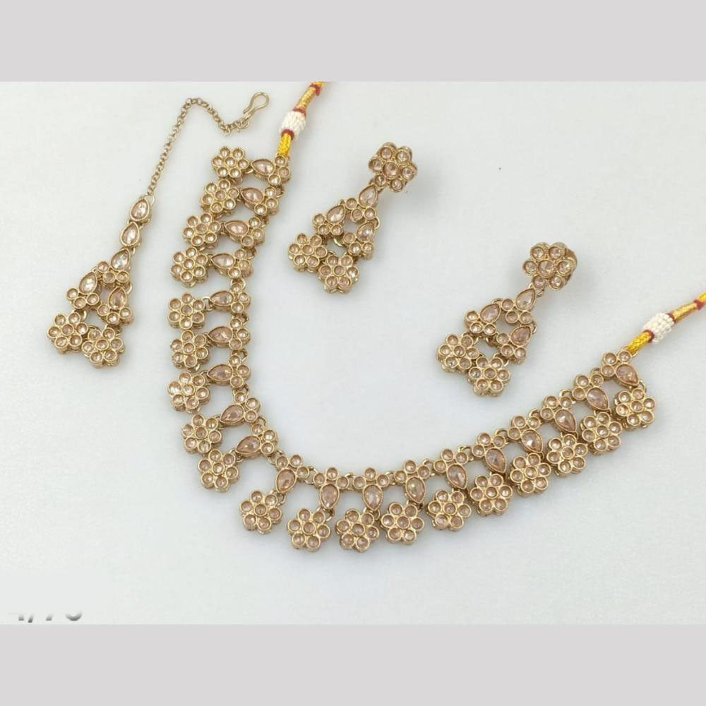 Akruti Collection Gold Plated Neckalce Set