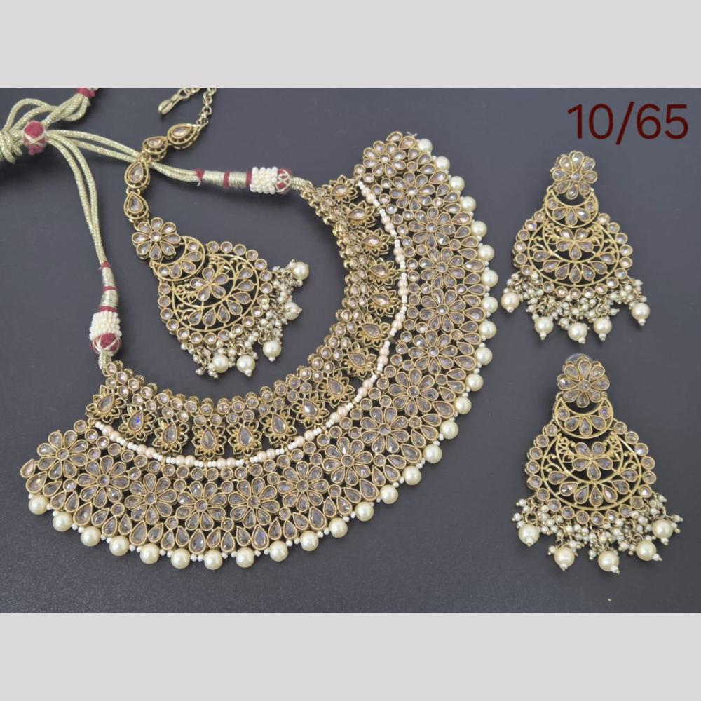 Akruti Collection Gold Plated Neckalce Set