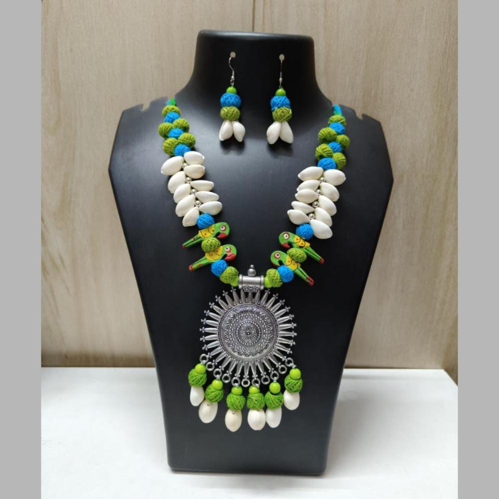Shrijicreation Shell Handmade Necklace Set