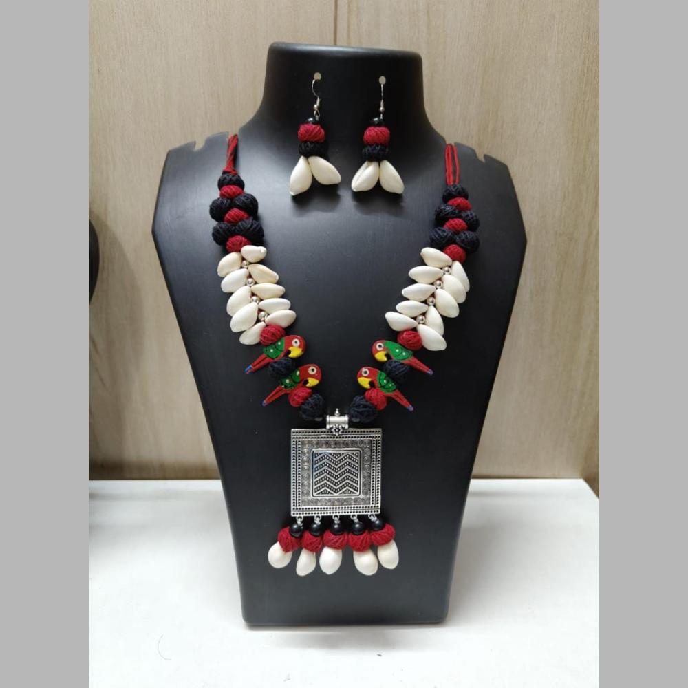 Shrijicreation Shell Handmade Necklace Set