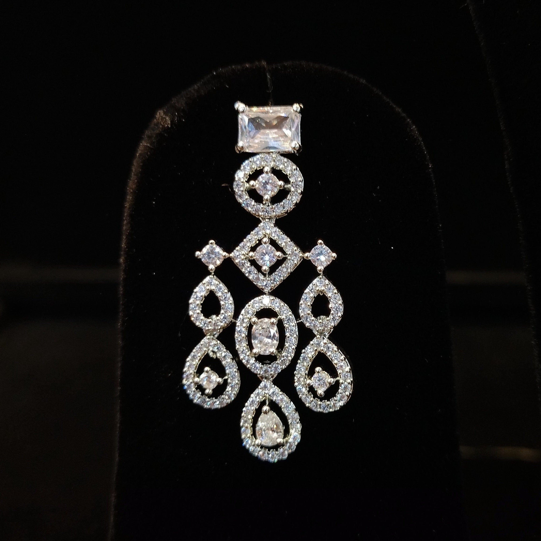 Sunflower Fashion Jewellery Silver Plated AD Stone Necklace Set