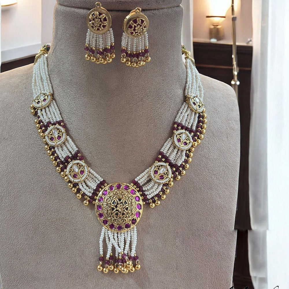 Jewel Addiction Nawabi Glam  Pota Stone  And Pearl Necklace Set