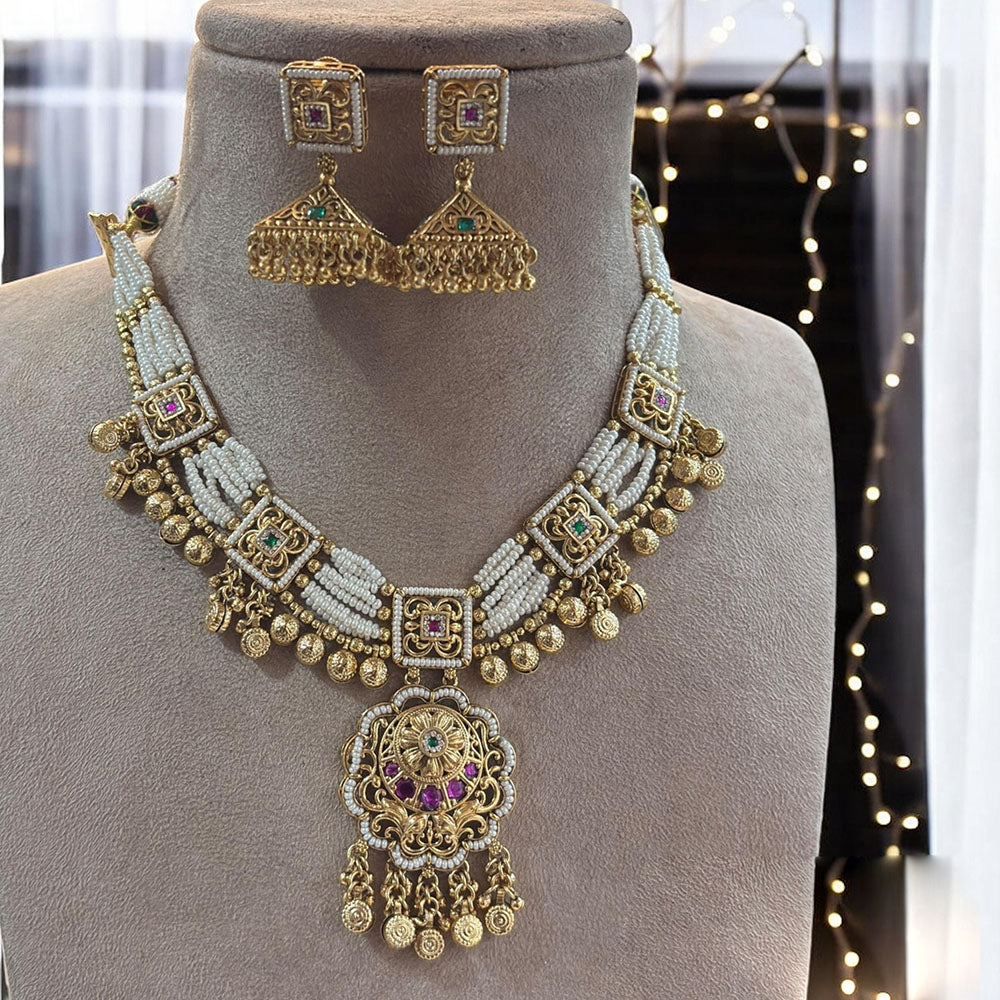 Jewel Addiction Nawabi Glam  Pota Stone  And Pearl Necklace Set