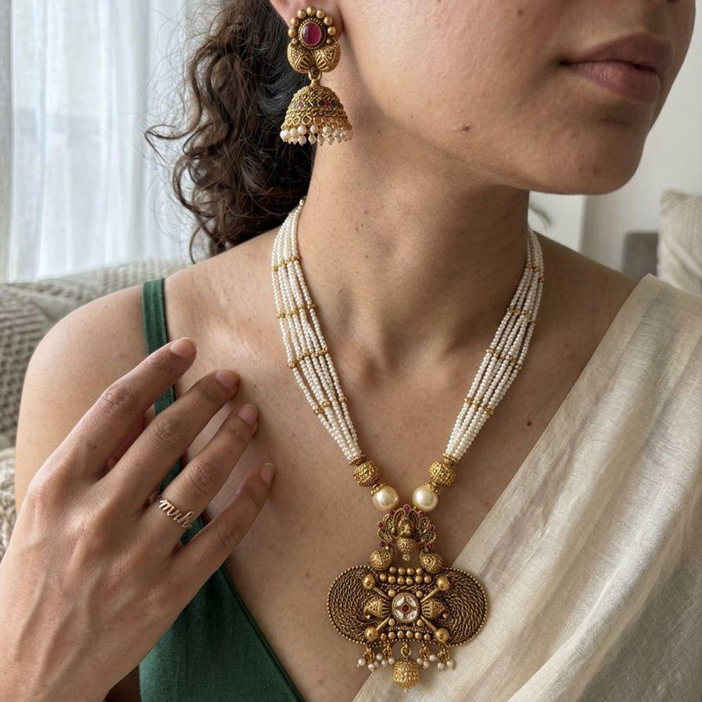 Jewel Addiction Premium Pota Stone And Pearl Necklace Set