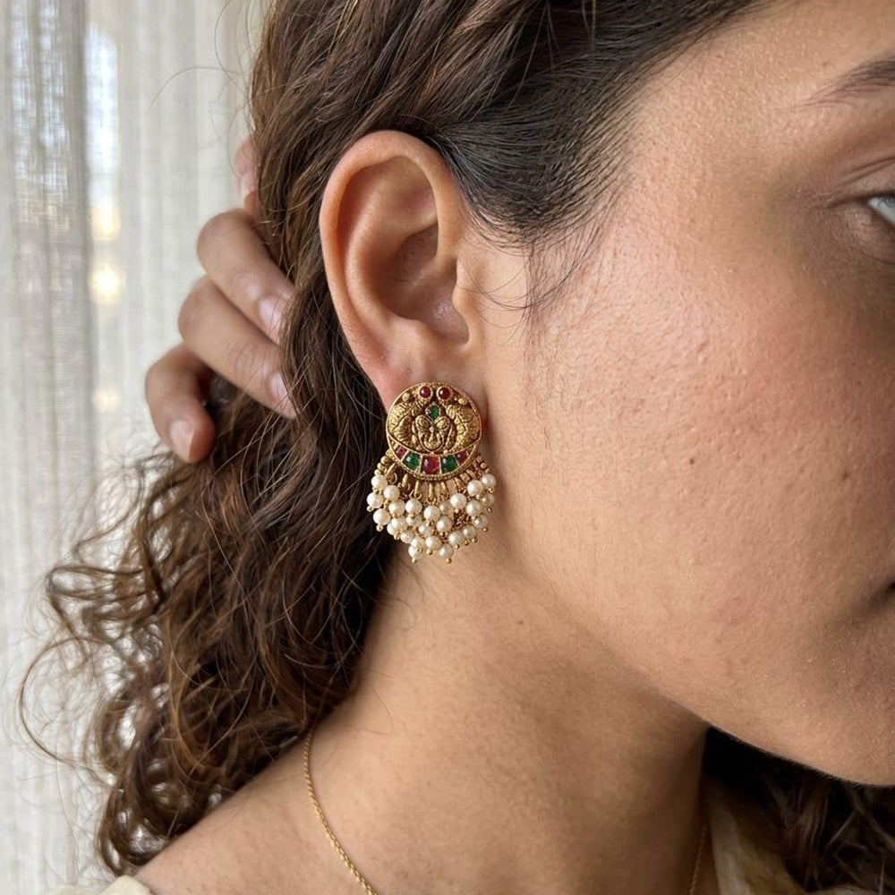 Jewel Addiction Royal Pota Stone Pearl Stud Earrings