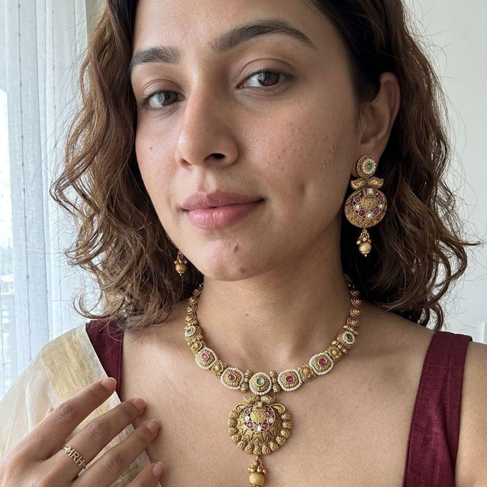 Jewel Addiction Glamorous Pota Stone And Pearl Necklace Set