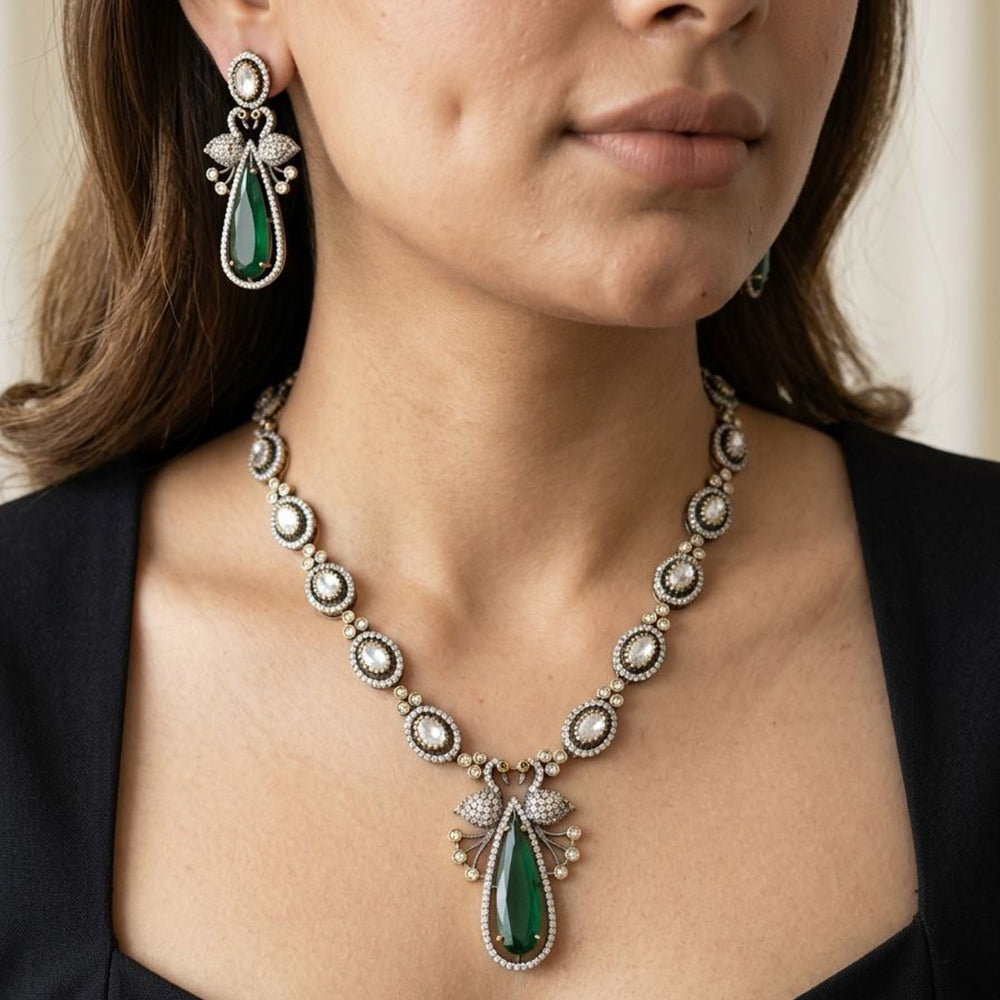 Jewel Addiction Classic Polki Kundan Stone Necklace Set