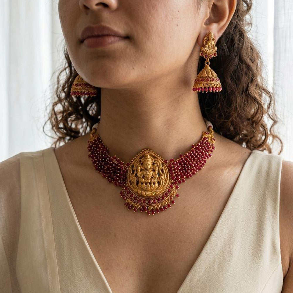 Jewel Addiction Traditional Pota Stone Temple And Pearl Choker Necklace Set