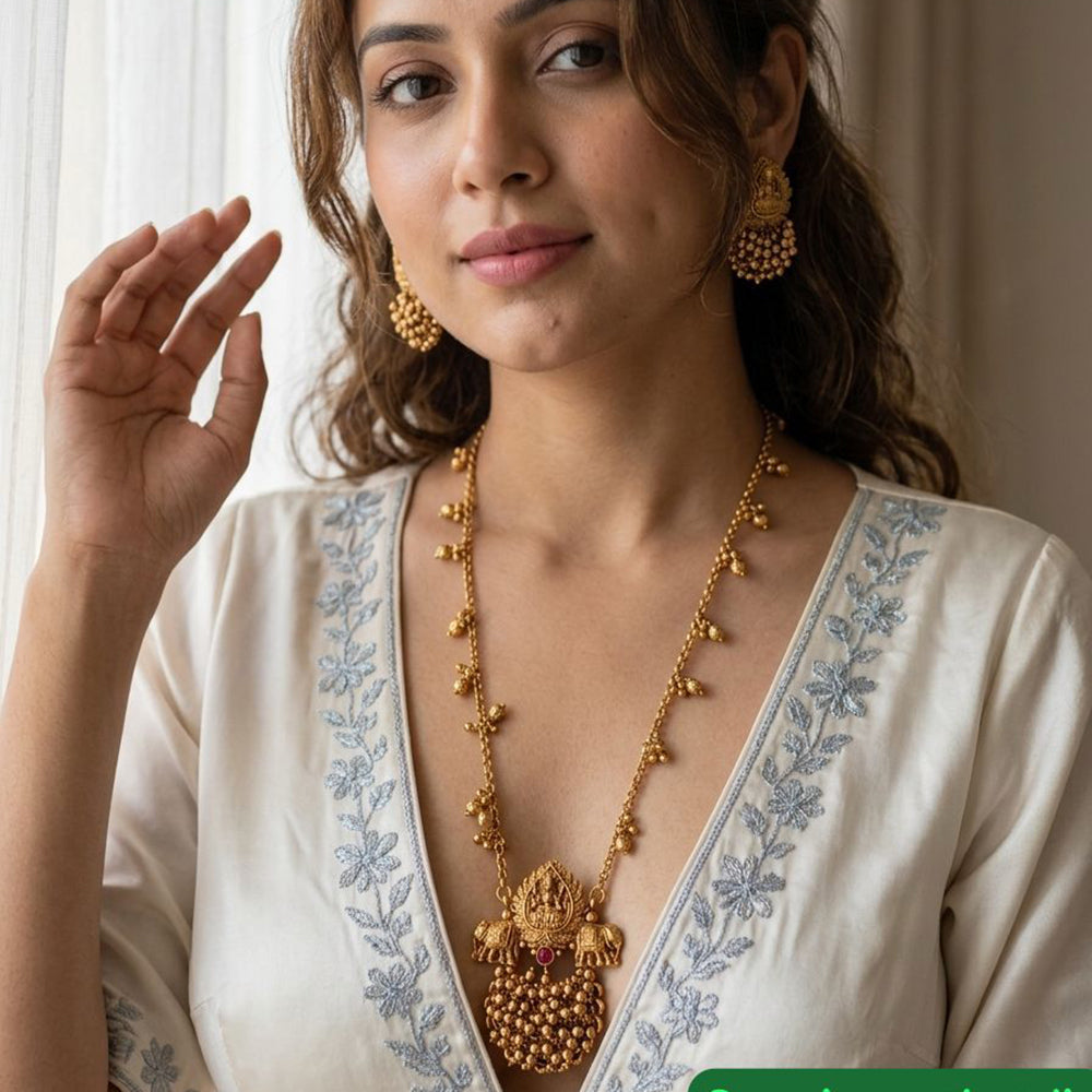 Jewel Addiction Premium Pota Stone And Pearl Temple Necklace Set