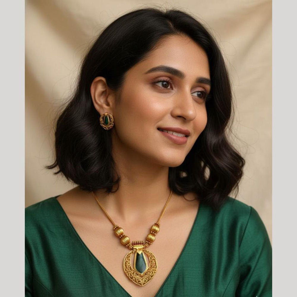 JCM Elegant Pota Stone Designer Necklace Set