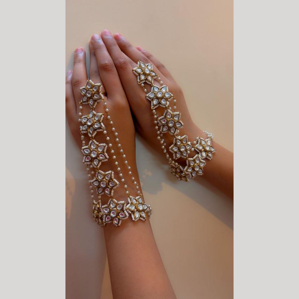 JCM Designer Kundan Stone And Pearl Hathphool