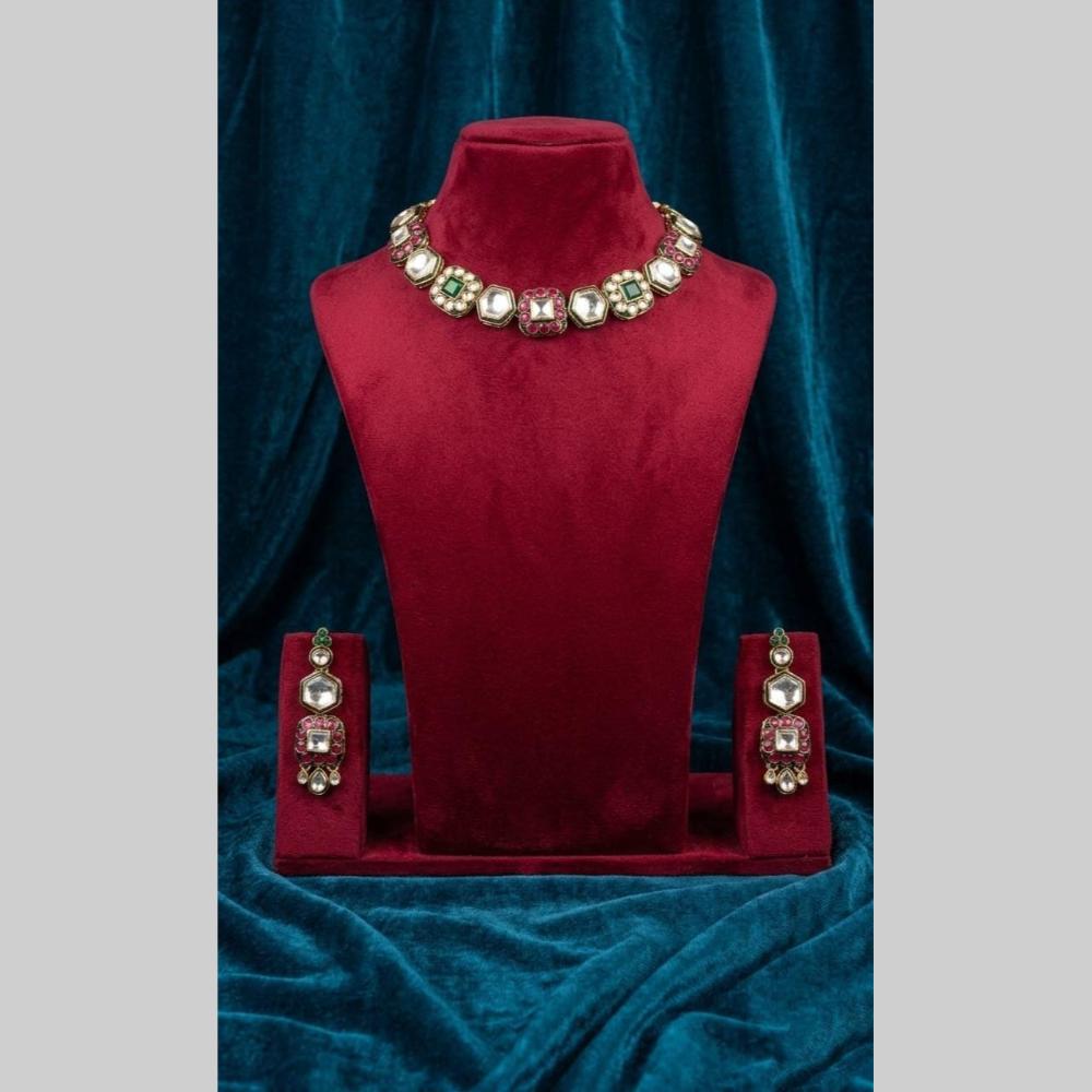 JCM Heritage Pota Stone Choker Necklace Set