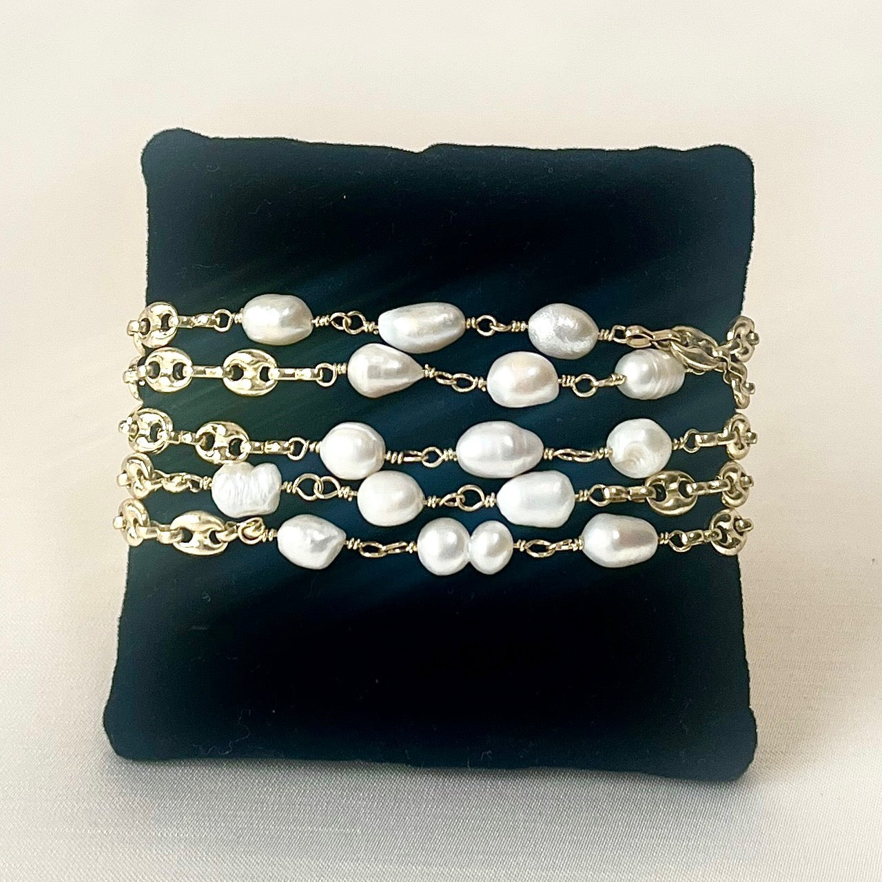 Jewel Treatzz Stunning Gold Plated 5 Line Shell Pearls Link Chain Statement Bracelet
