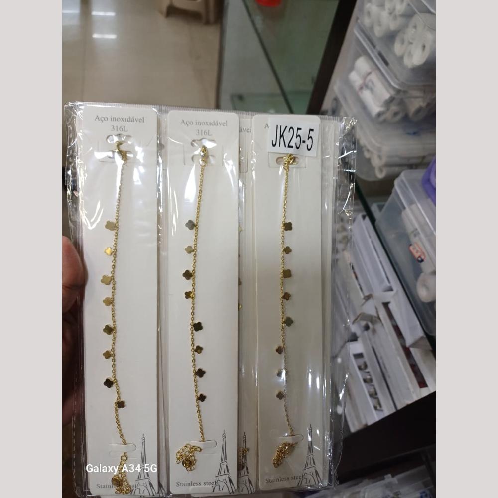 Tarohi Jewels Gold Plated Adjustable Bracelet