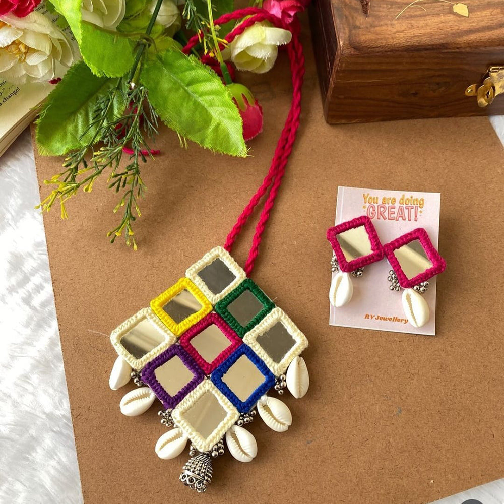 Handmade For Her Mirror And Shell Handmade Necklace Set