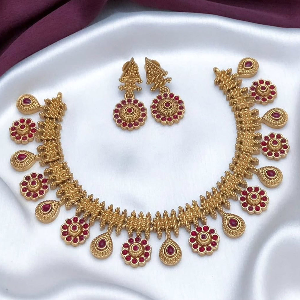 Joyful Jewel Art Matte Gold Plated Pota Stone Necklace Set