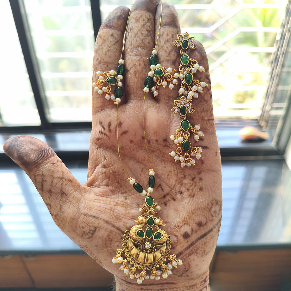 Joyful Jewel Art Matte Gold Plated Pota Stone Necklace Set