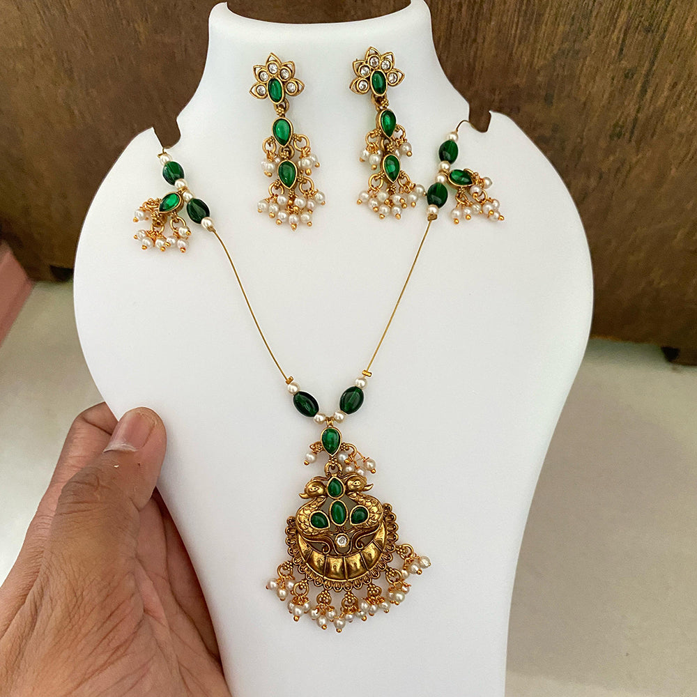 Joyful Jewel Art Matte Gold Plated Pota Stone And Beads Necklace Set