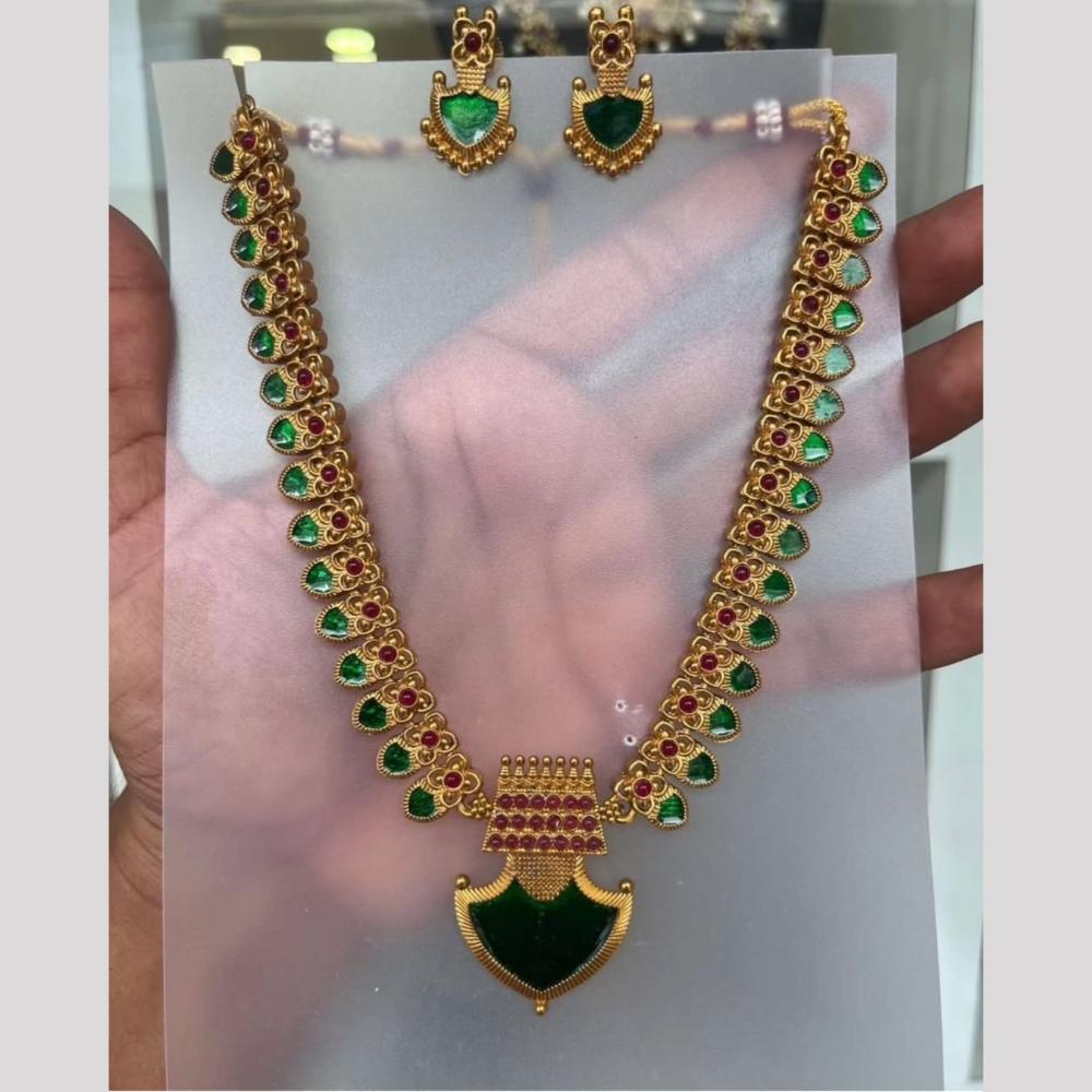 Joyful Jewel Art Matte Gold Plated Pota Stone Necklace Set