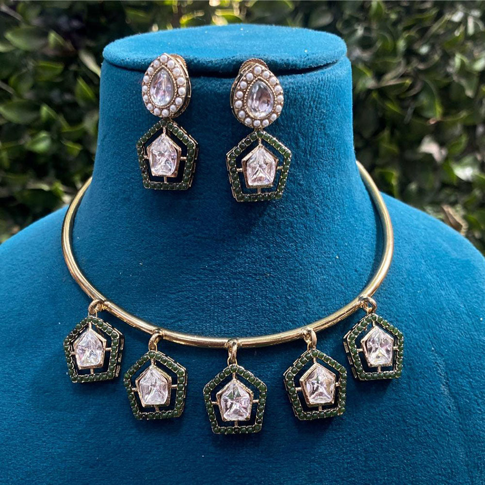 Amoliya Jewels Gold Plated Crystal Stone And Pearls Necklace Set