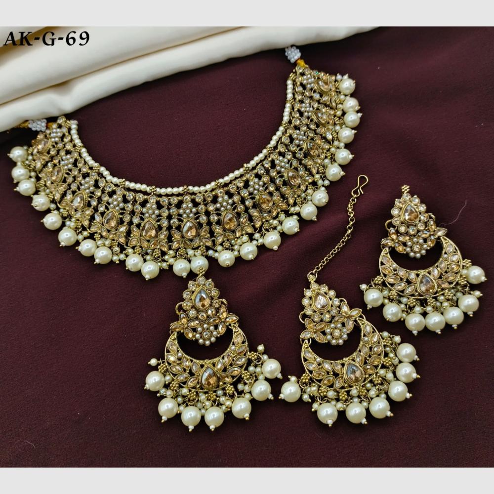 Amoliya Jewels Gold Plated Crystal Stone And Pearls Necklace Set